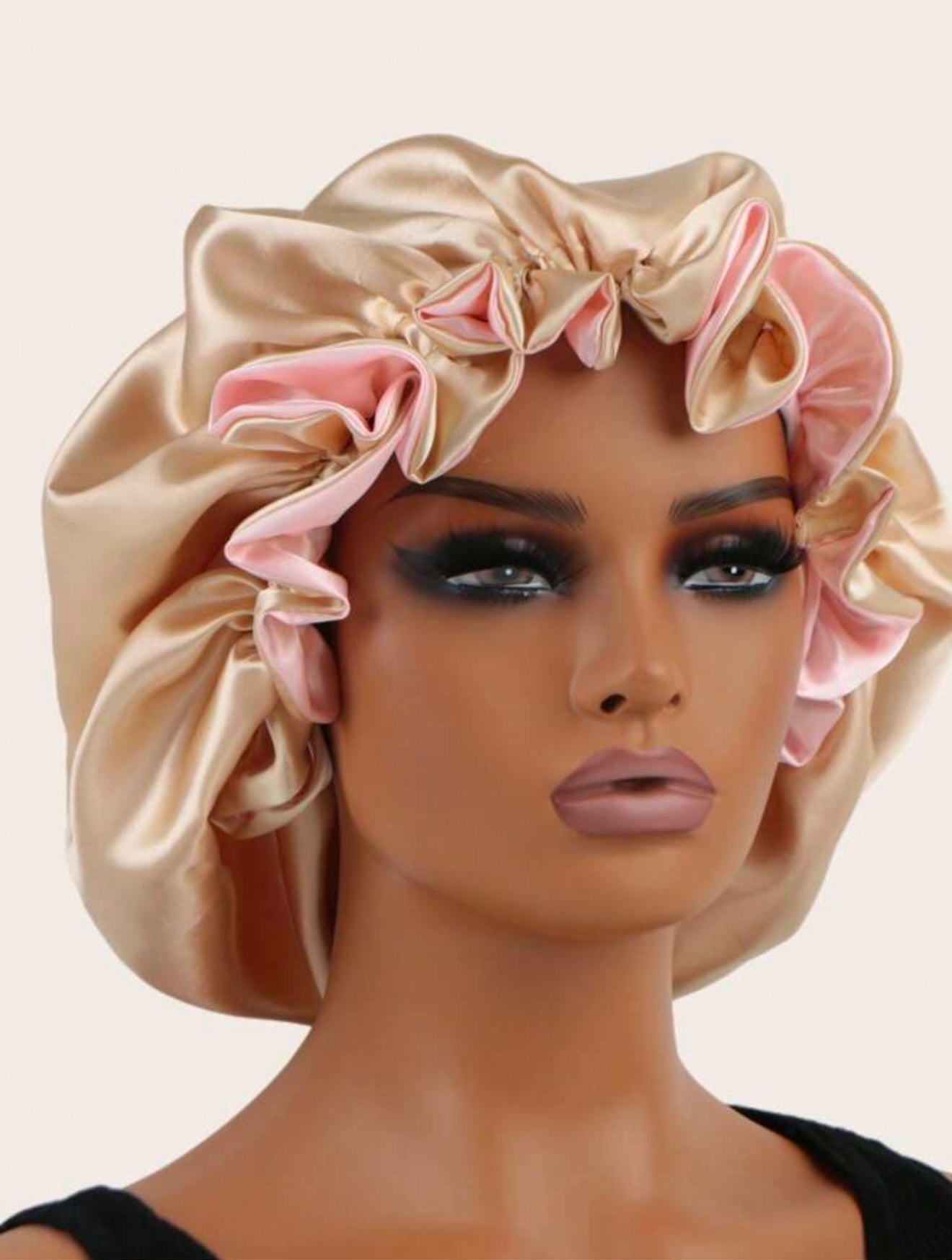 Luxury Bonnet - Protect Your Hair in Style